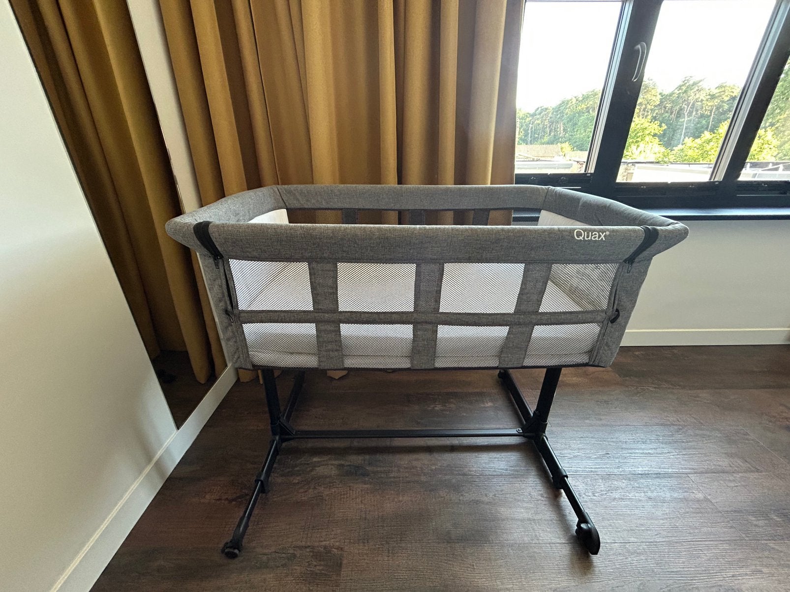 Quax co-sleeper zwart, Kinderen en Baby's, Babywiegjes en Ledikanten, Ophalen, Zo goed als nieuw, Wieg