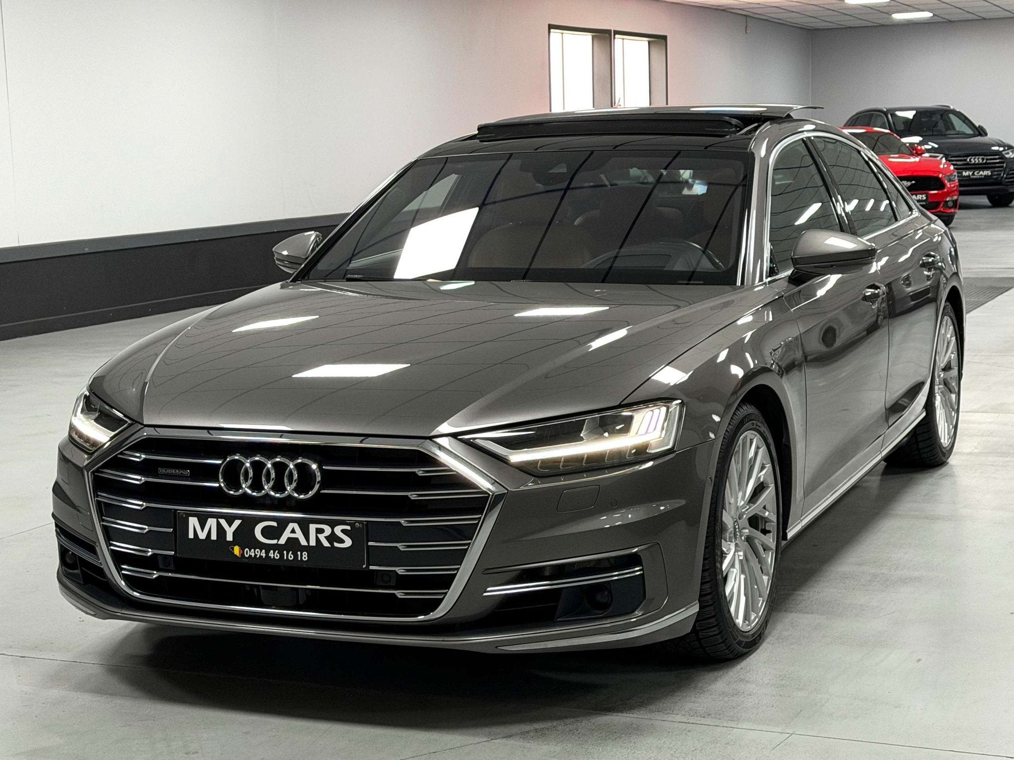 Audi A8 3.0 TDi V6 Quattro Pano Matrix Distronic Head-up Cam, Autos, Cuir, Argent ou Gris, Entreprise, Ordinateur de bord