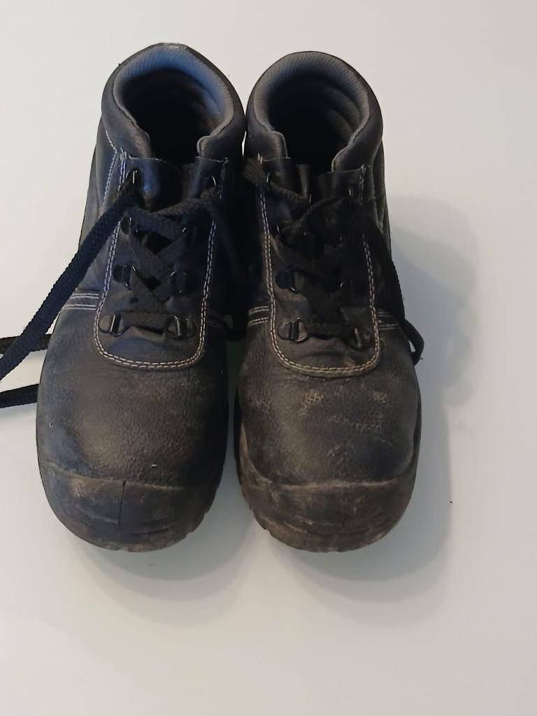 Ironside veiligheidsschoenen - maat 40, Doe-het-zelf en Bouw, Ophalen of Verzenden, Zo goed als nieuw
