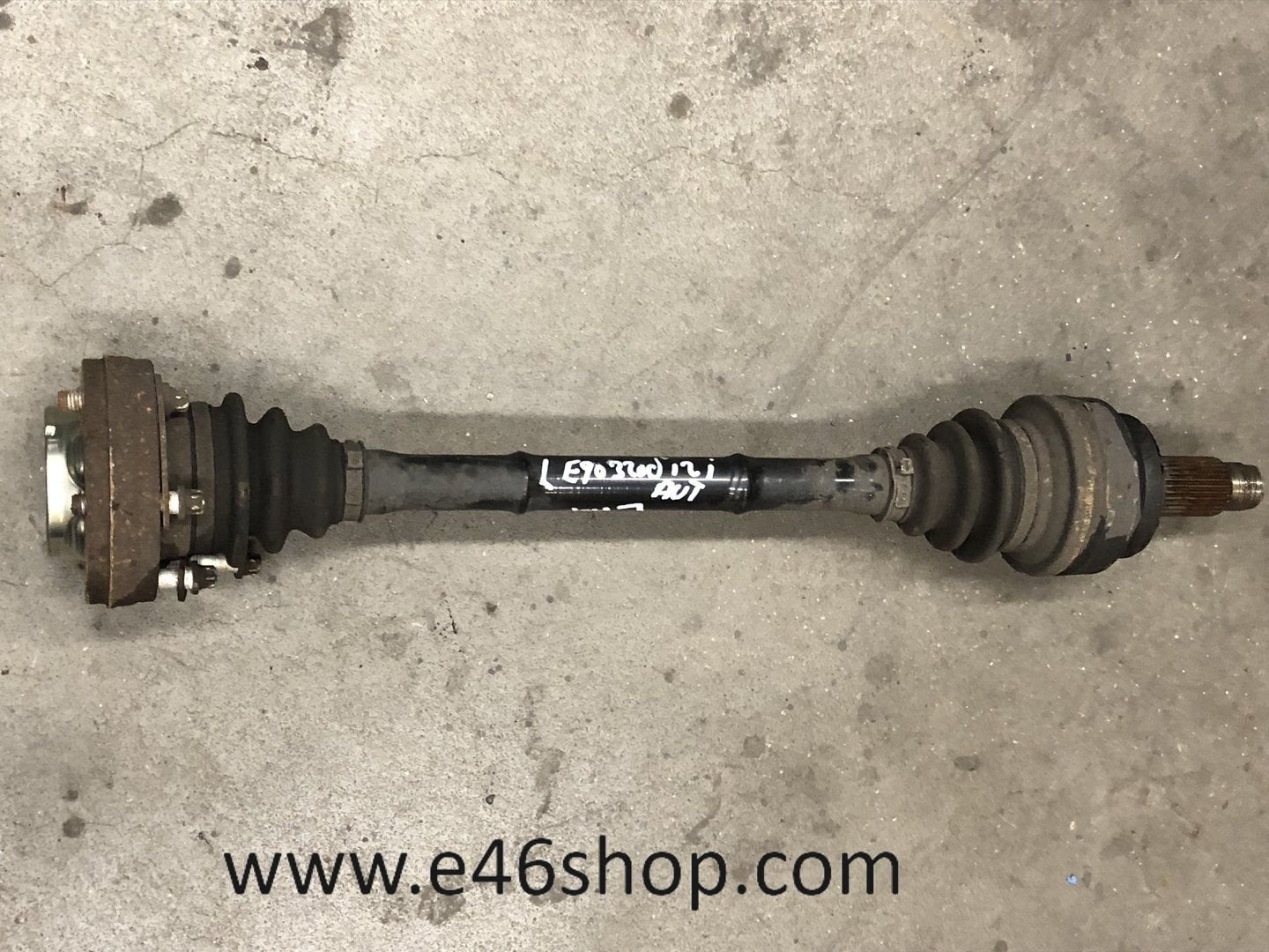 AANDRIJFAS BMW 320D AUTOMAAT  E90 E91 LINKS  OE 7533453, -, Utilisé, -, Enlèvement ou Envoi