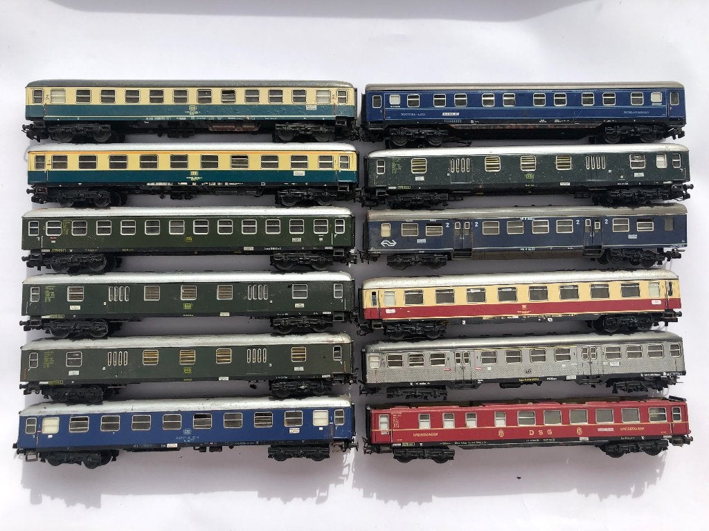 MÄRKLIN LOT DE 12 VOITURES DIVERSES HO, Courant alternatif, Utilisé, Set de Trains, Märklin