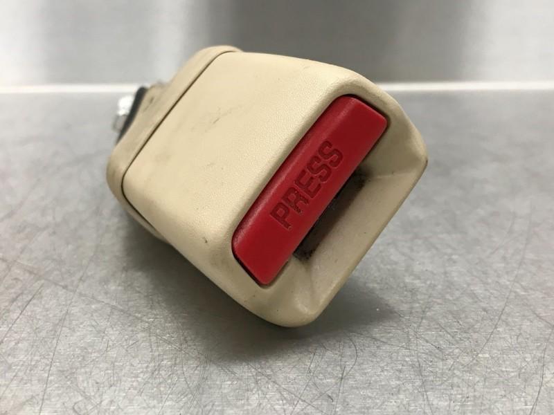 BOUCLE DE CEINTURE ARRIÈRE GAUCHE Lexus LS (F4), Utilisé, Lexus