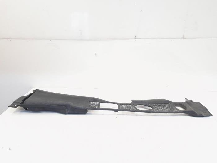 Paravent van een Audi A4 (LY7F), Gebruikt, -, -, -