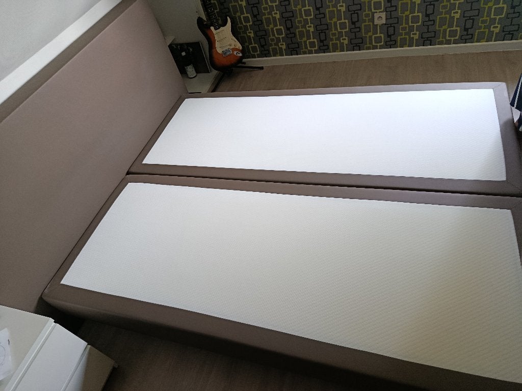 Sommier, Comme neuf, Brun, Enlèvement, 200 cm
