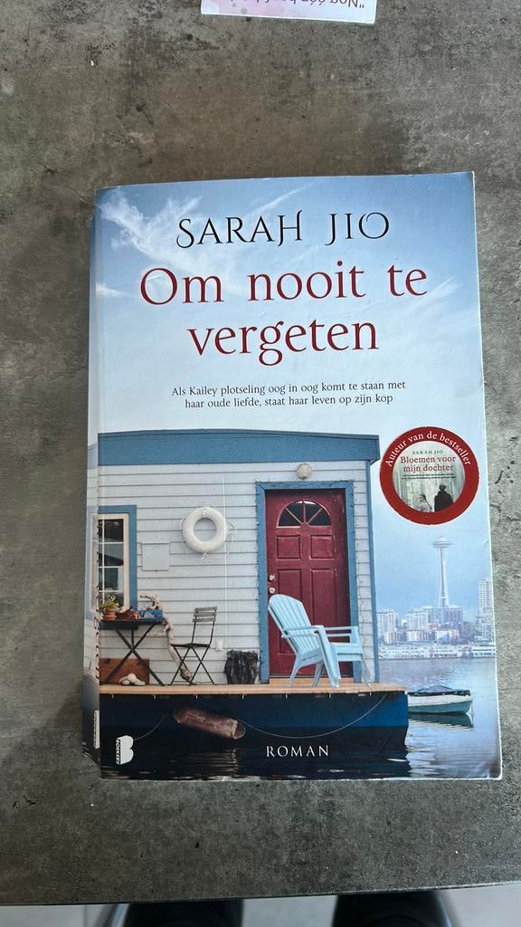 Sarah Jio - Om nooit te vergeten, Boeken, Literatuur, Ophalen of Verzenden