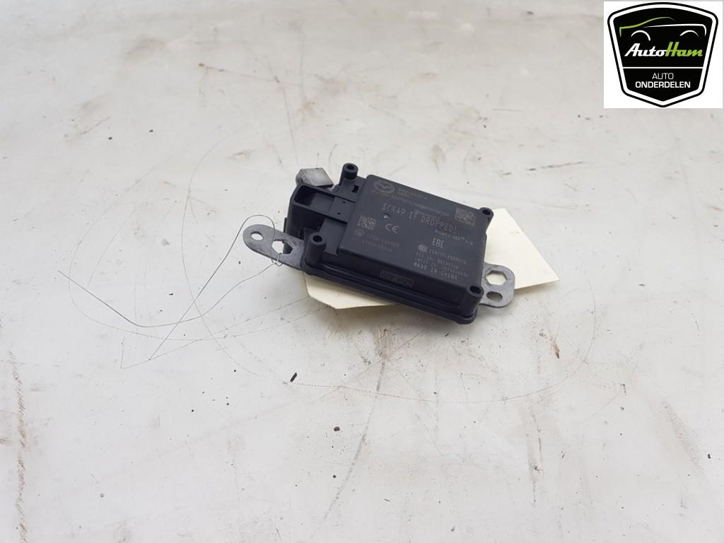 ACC SENSOR Mazda 3 Sport (BP) (01-2018/-) (|B0N267XA0A|), Hitdorfer Straße 73
51371  Leverkusen, DE, Gebruikt, Mazda, Info@mazda.de