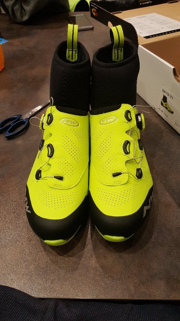 chaussures VTT hiver Northwave Raptor GTX Yellow Fluo/ Black, Vélos & Vélomoteurs, Femmes, Enlèvement ou Envoi, Autres tailles