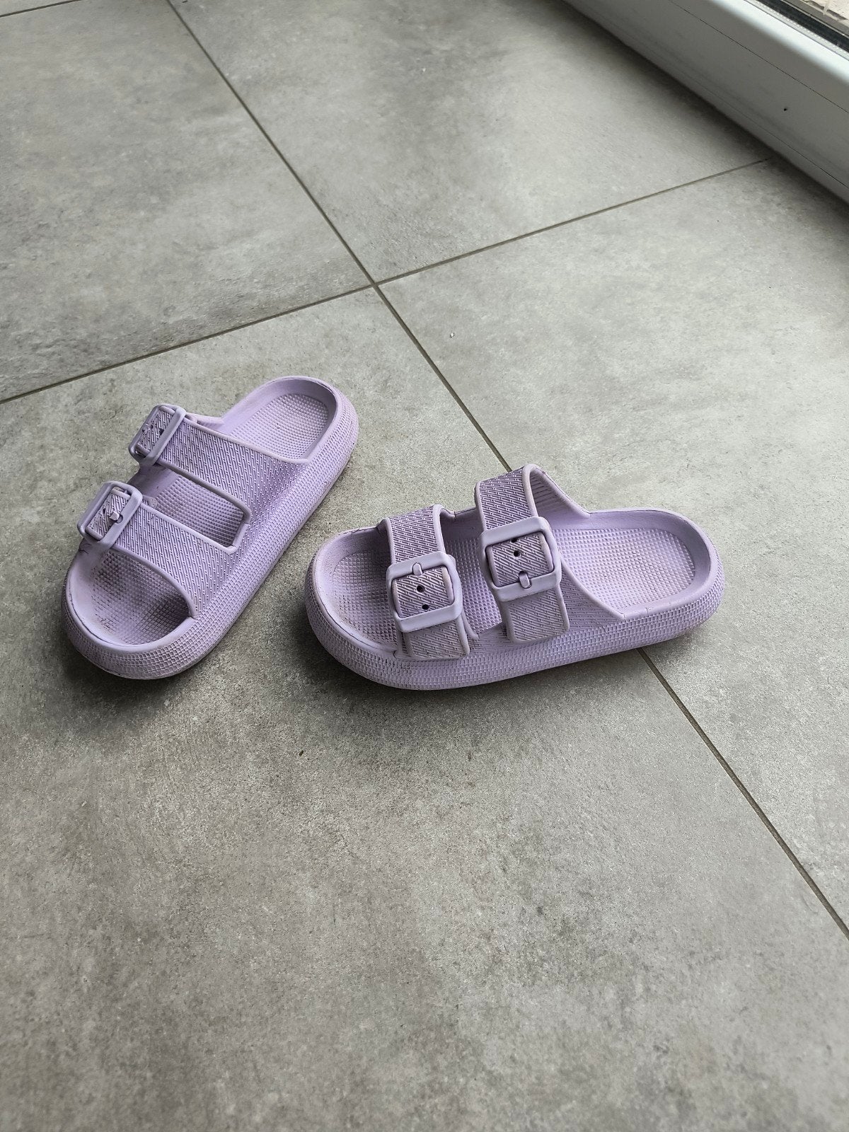 Slippers paars maat 30, Kinderen en Baby's, Babykleding | Schoentjes en Sokjes, Ophalen