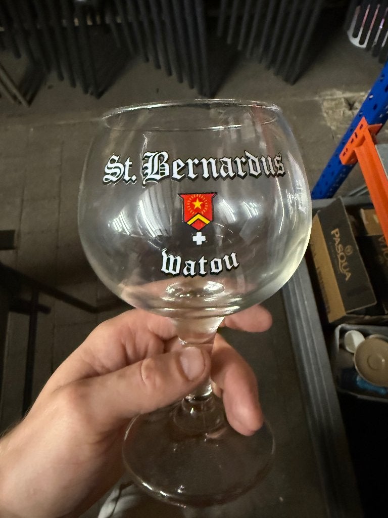 Glas st bernadus, Ophalen, Nieuw, Bierglas