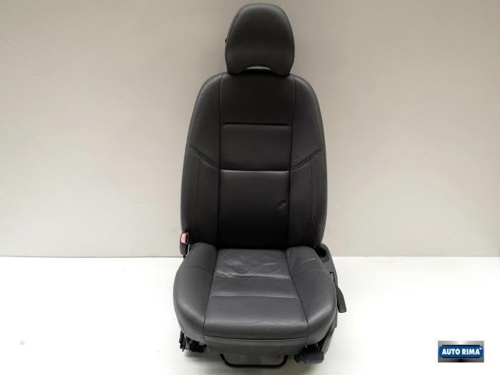 Siège gauche d'un Volvo V50, -, 3 mois de garantie, Utilisé, -