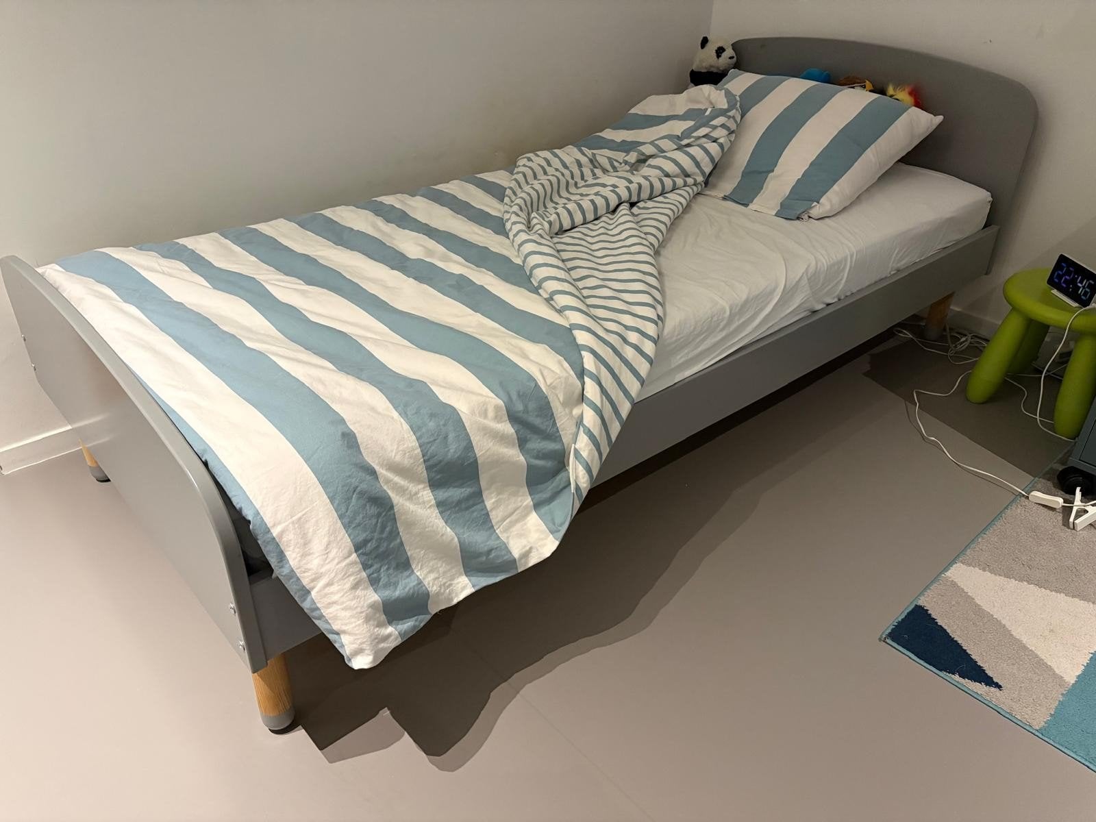 Kinderbed 90x200, Ophalen, 90 cm, Eenpersoons, Zo goed als nieuw