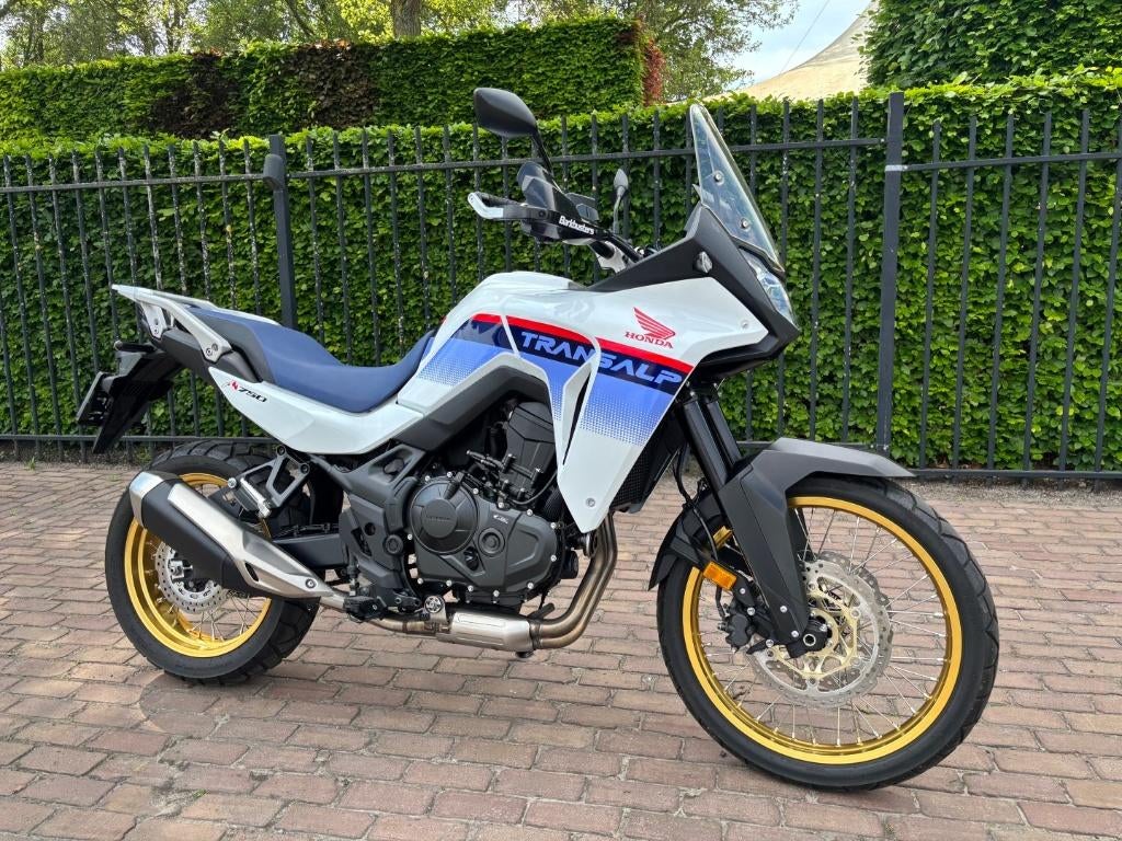 Honda Transalp 750, Permis Moto A, 750 cm³, Entreprise, Plus de 35 kW