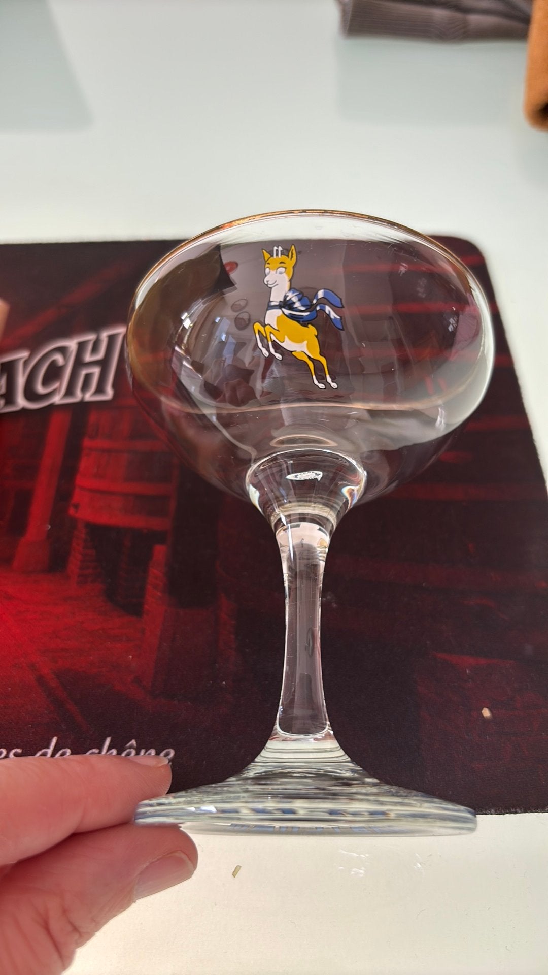 Babycham glas, Enlèvement, Utilisé