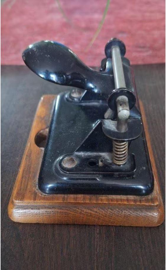 perforator soennecken, Antiek en Kunst, Ophalen
