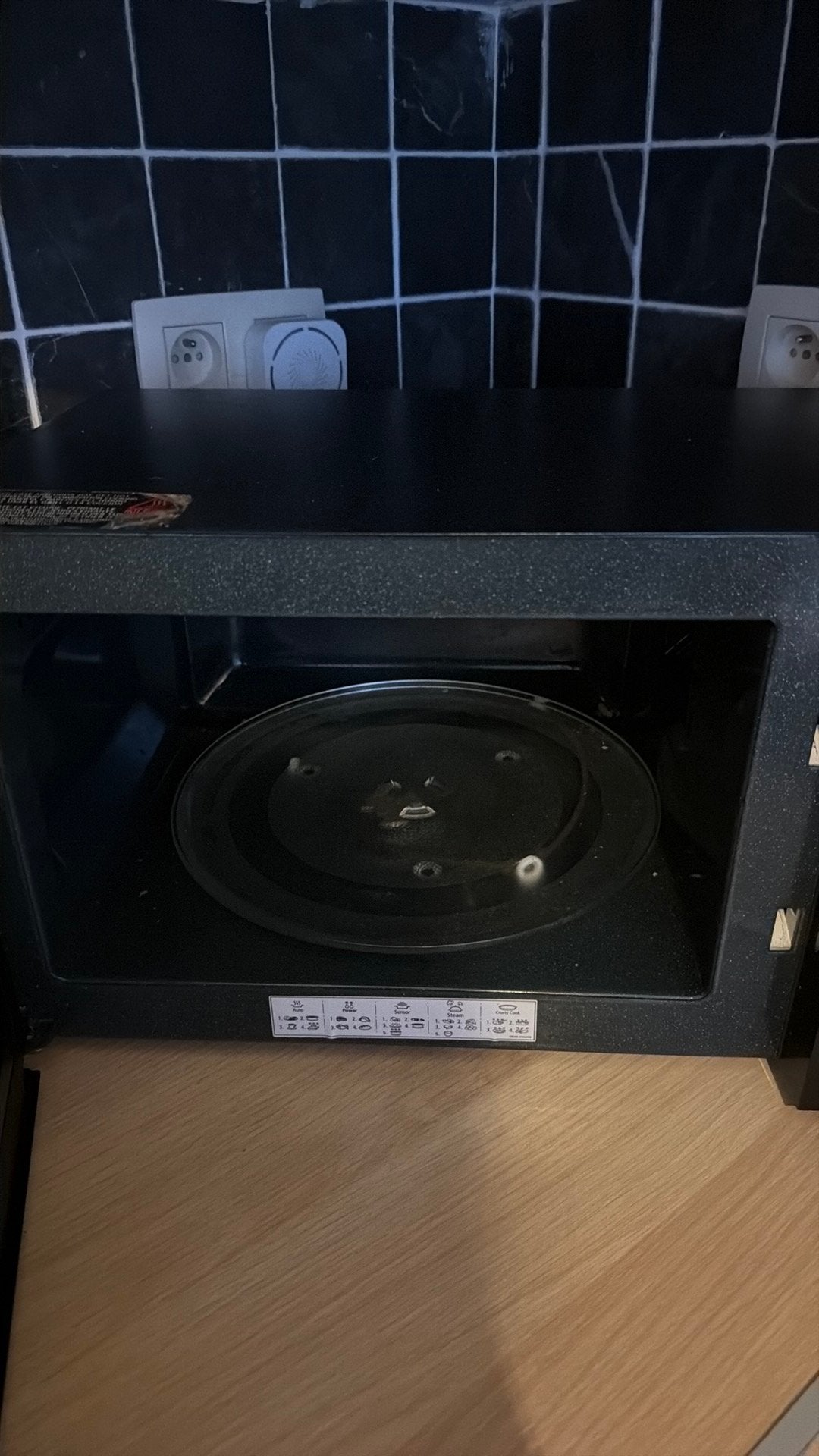 Micro onde top etat fonctionne, Ophalen, Gebruikt, Tussenbouw