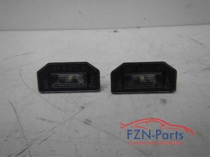 Kenteken Verlichting Tesla Model 3 (22742146), Enlèvement ou Envoi, Utilisé
