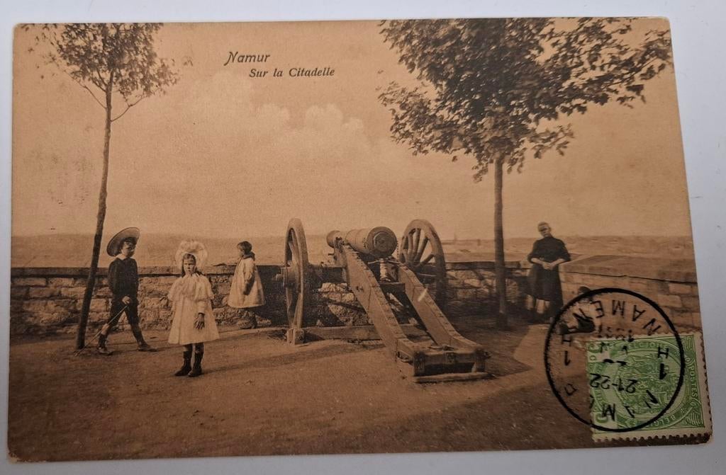 Namur, sur la citadelle (canon), Enlèvement ou Envoi, Affranchie, Namur