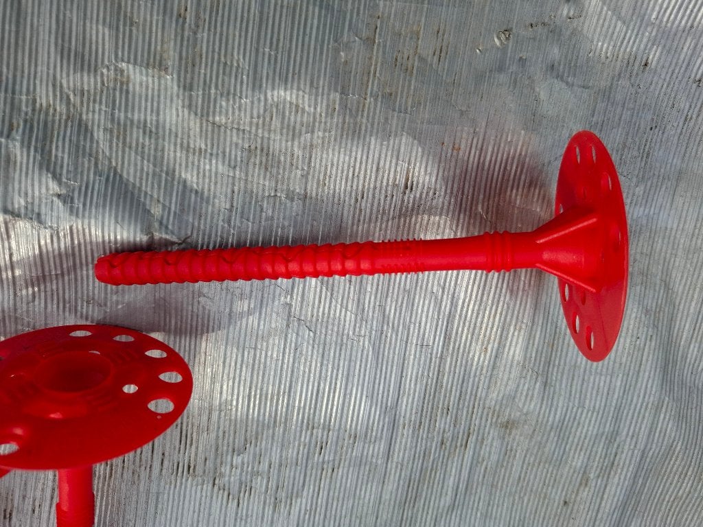 Spouwplug. 14cm lang (120 stuks)( ook spouwhaken te koop), Doe-het-zelf en Bouw, Ophalen, Nieuw, Minder dan 50 mm, Pluggen
