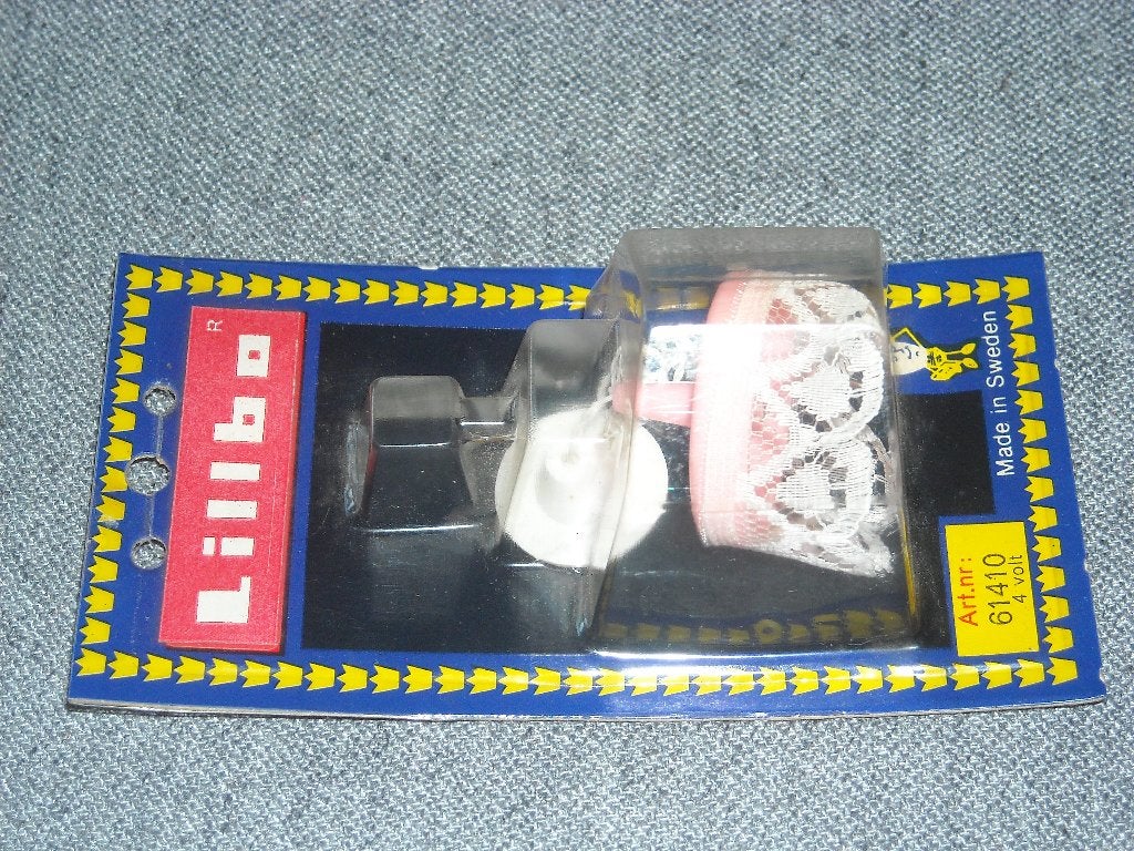 Lillbo hanglamp in ongeopende verpakking - past in Lundby, Collections, Maisons de poupées & Accessoires, Enlèvement ou Envoi