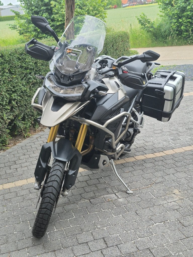 TE KOOP; Triumph Tiger 1200, Motos, Motos | Triumph, Particulier, Tourisme, 3 cylindres, ABS, Transmission par cardan, Régulateur de vitesse