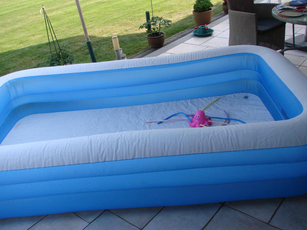 kinder zwembad: opblaasbaar met 2 intex zeilen, Tuin en Terras, Zwembaden, Ophalen, Minder dan 80 cm, Opblaaszwembad, 200 tot 400 cm