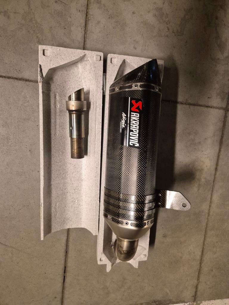 Échappement akrapovic ninja 1000 sx, ninja 1100 sx