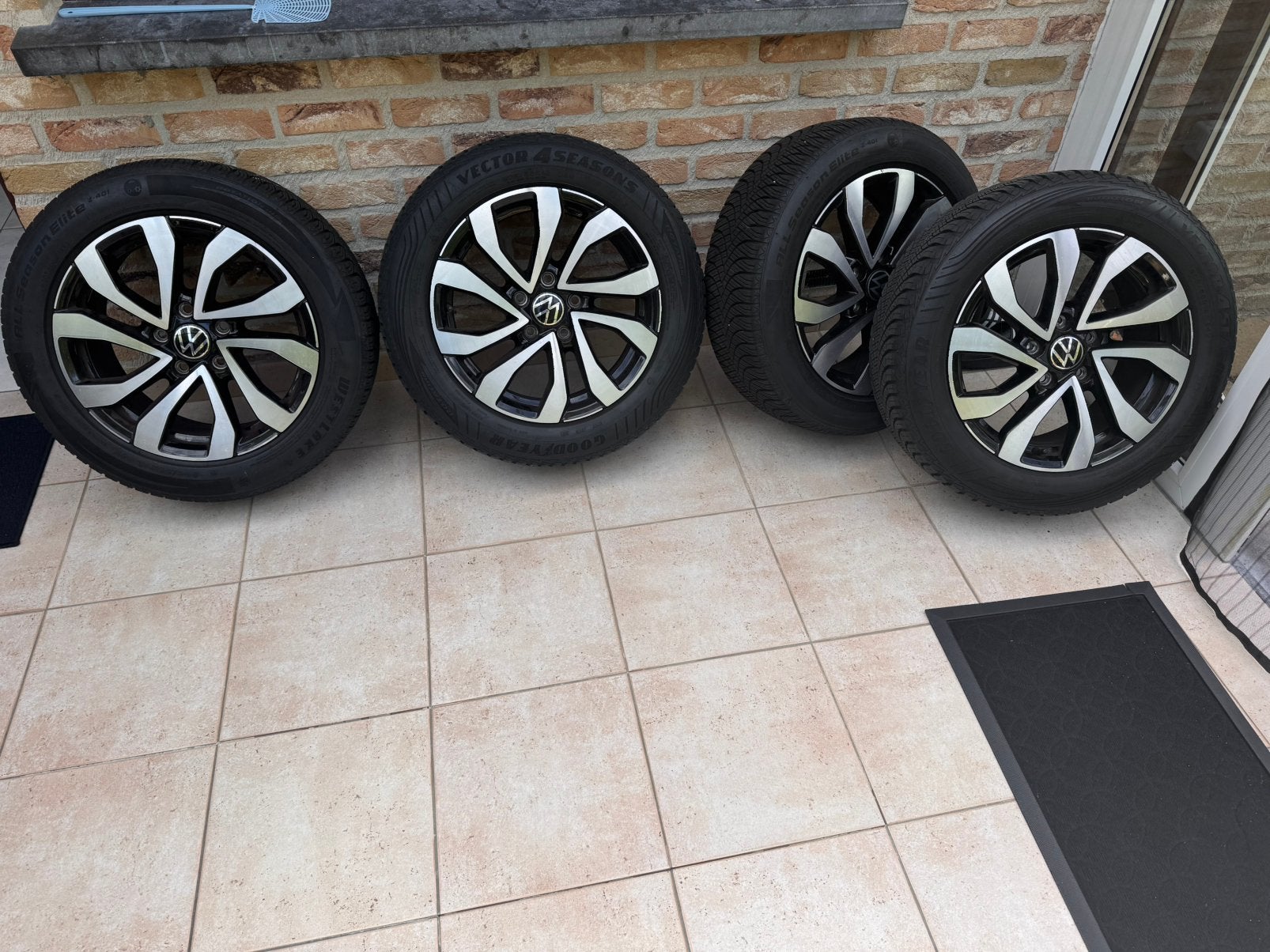 Jantes 16 pouces Volkswagen Golf 8, Autos : Pièces & Accessoires, Pneus et Jantes, 4 Saisons, Enlèvement ou Envoi, 16 pouces