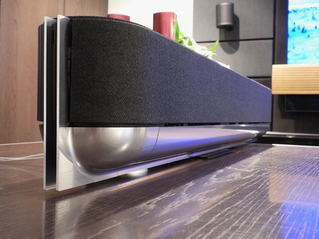 Bang & Olufsen Beosound Theatre 55 Alu/stof Dolby Atmos  B&O, Audio, Tv en Foto, Soundbars, Zo goed als nieuw, Bluetooth, Ophalen