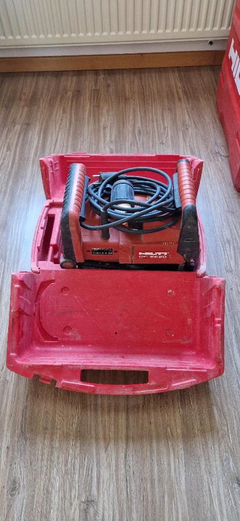 Coupe-mur Hilti Slotsaw DC-SE20, Bricolage & Construction, Électrique, Découpeur de mur, Enlèvement, Comme neuf