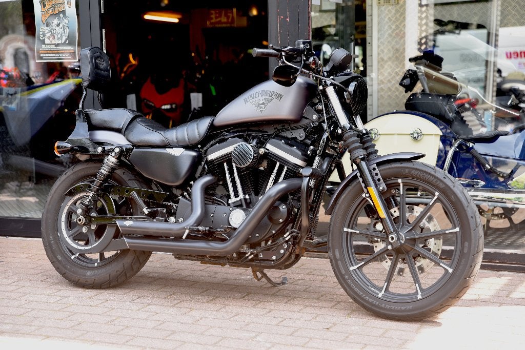 HARLEY DAVIDSON IRON 883 ***MOTOVERTE.BE***, Motos, Motos | Harley-Davidson, Entreprise, Chopper, 2 cylindres, Occasion, Occasion