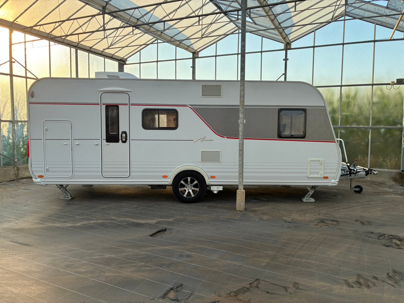 Bürstner Averso Harmony Line 520 TK | Bouwjaar 06/2021, Schokbreker, 7 tot 8 meter, Treinzit, Particulier