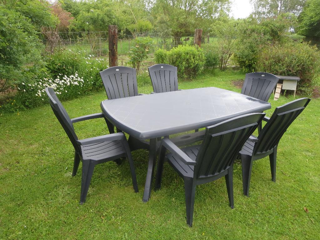 table et 6 chaises de jardin, Enlèvement, Utilisé