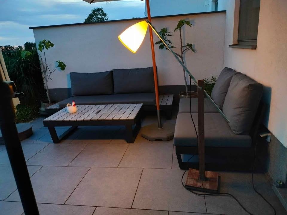 Gezellige en stevige tuinlamp. Kan in verschillende standen., 50 à 250 watts, Lampadaire, Enlèvement, Bois