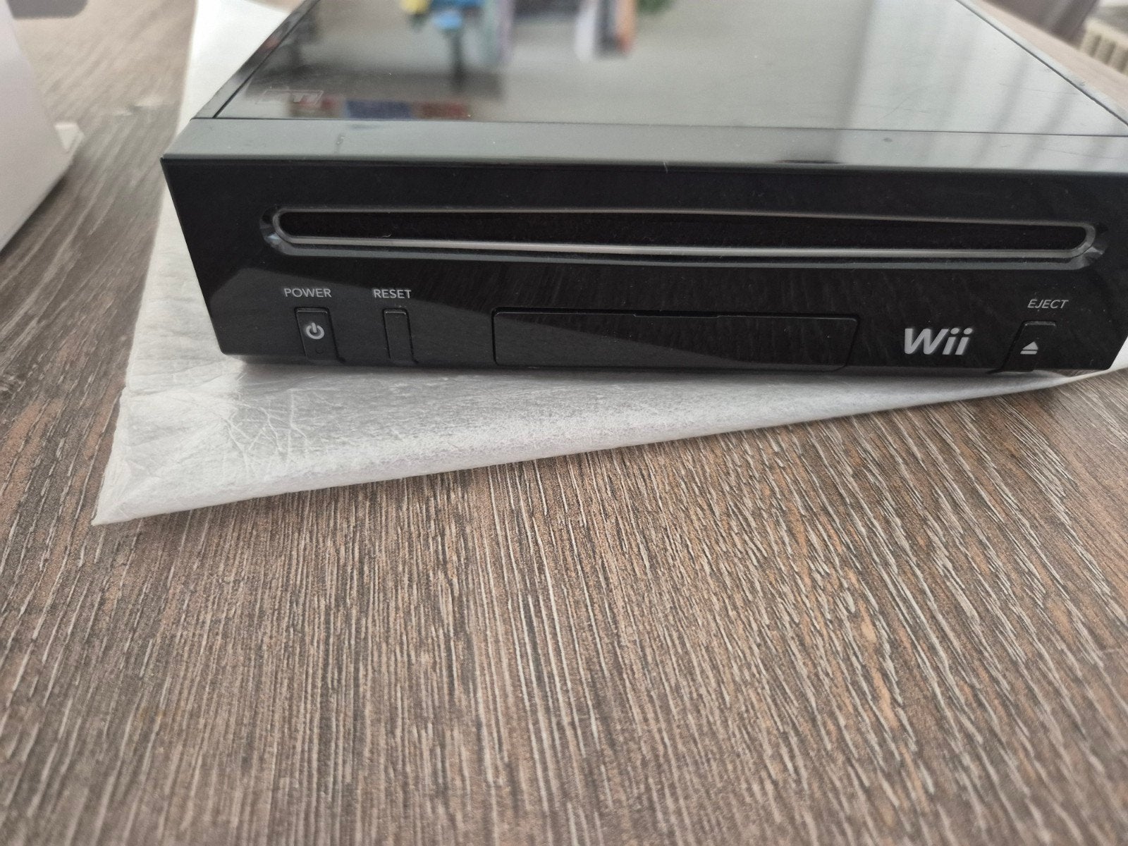 Nintendo Wii 2006, Games en Spelcomputers, Ophalen, Zo goed als nieuw, Met 3 controllers of meer, Met games
