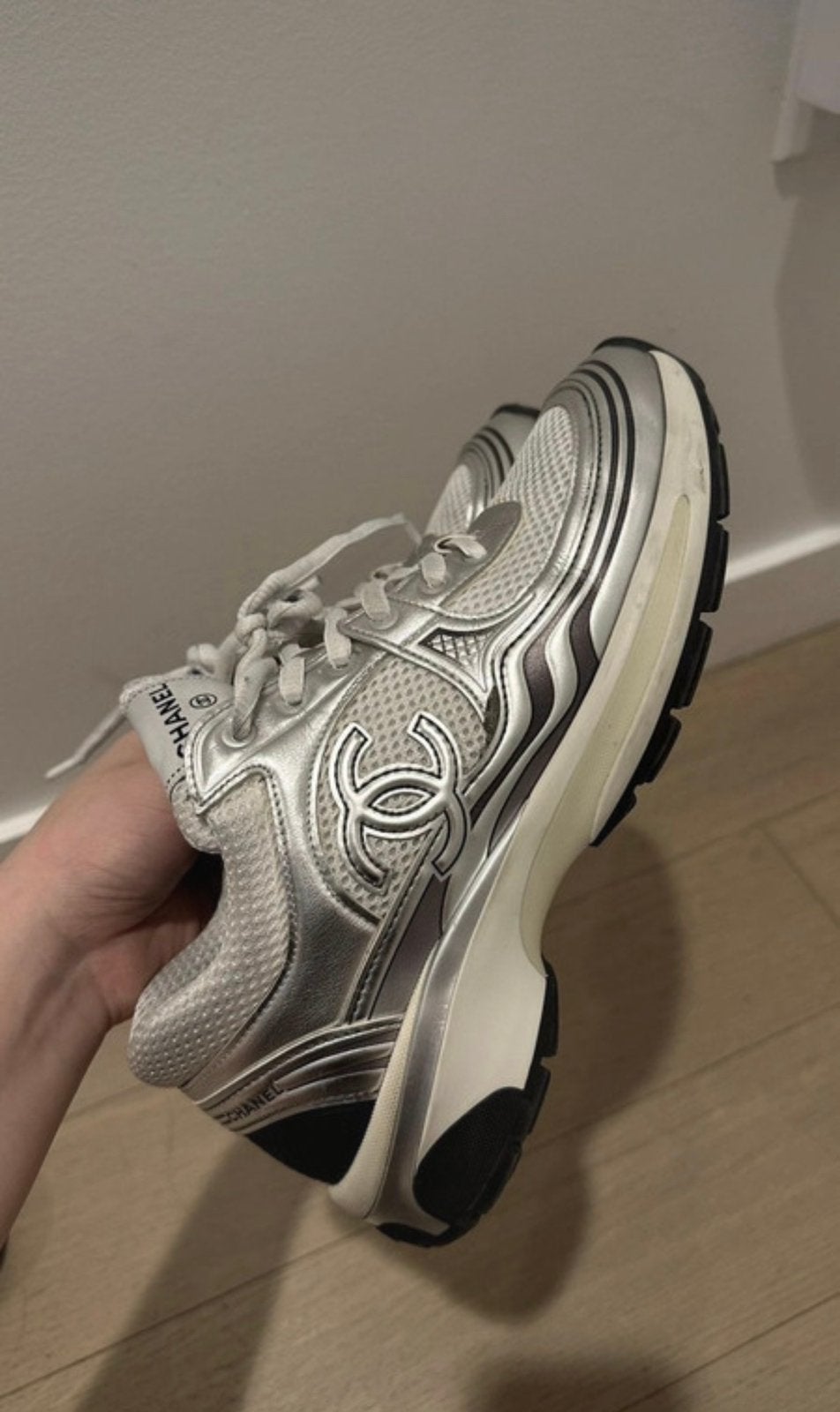 Chanel sneakers 39, Kleding | Dames, Ophalen of Verzenden, Zo goed als nieuw, Sneakers
