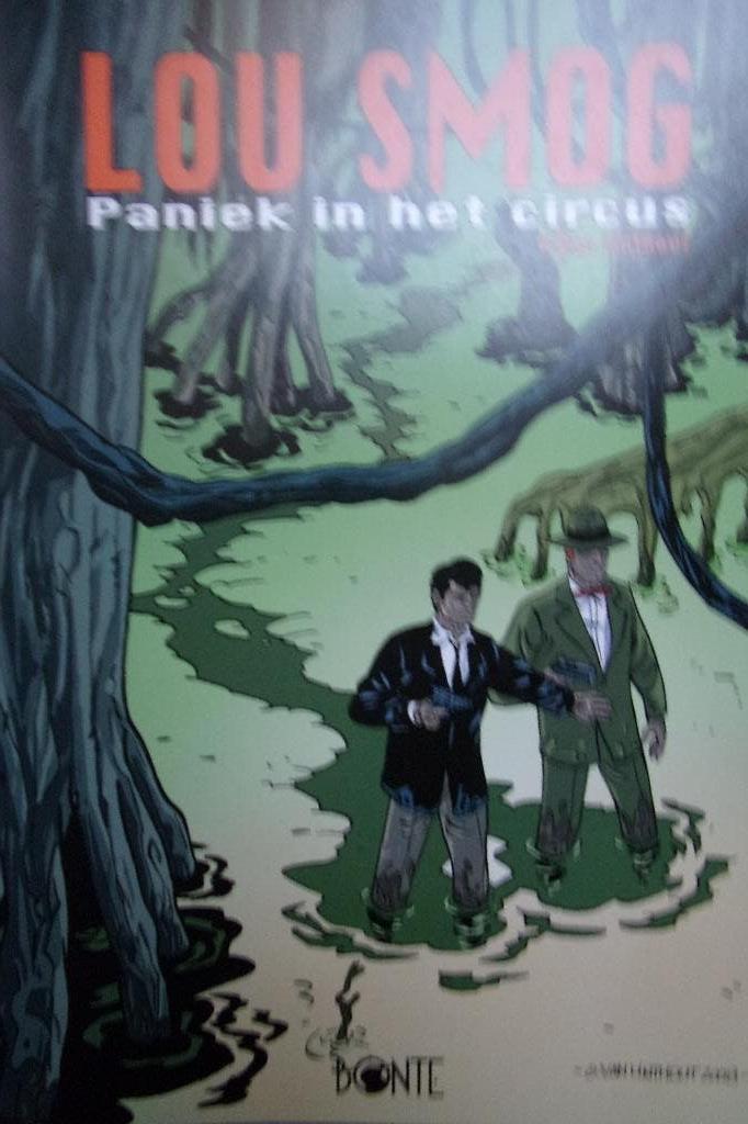 lou smog , complete reeks nr 1 tot en met 8   softcover, Enlèvement ou Envoi