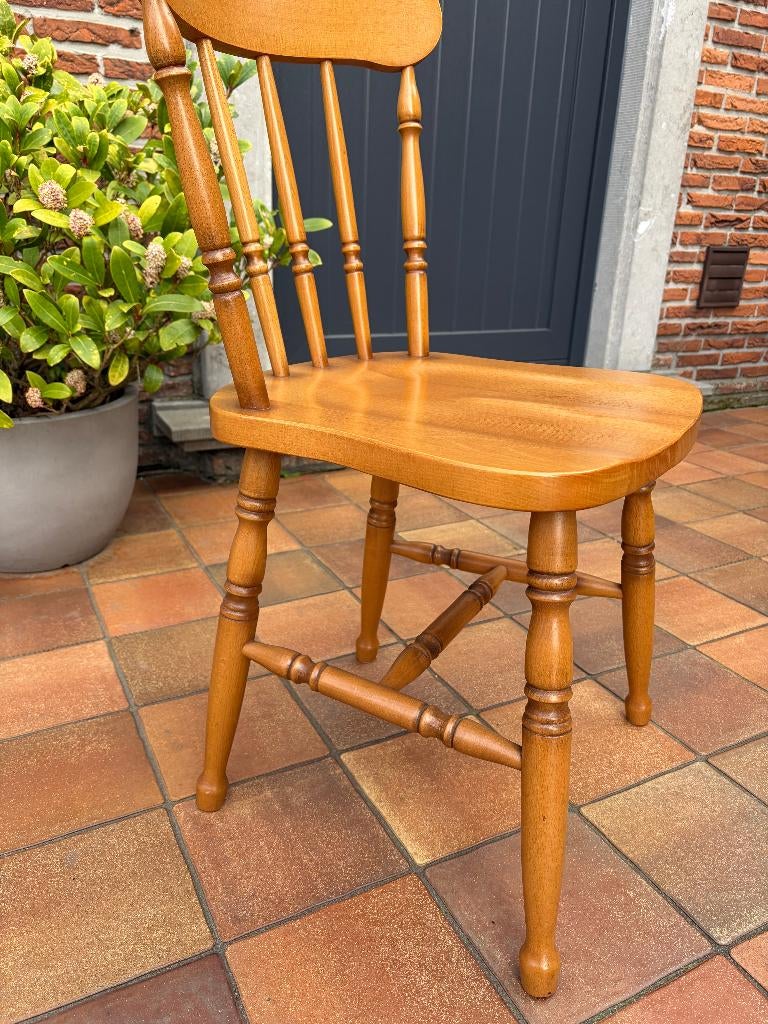 Massief houten stoel – klassiek model, Maison & Meubles, Chaises, Utilisé, Cinq, Six Chaises ou plus, Bois, Brun, Enlèvement