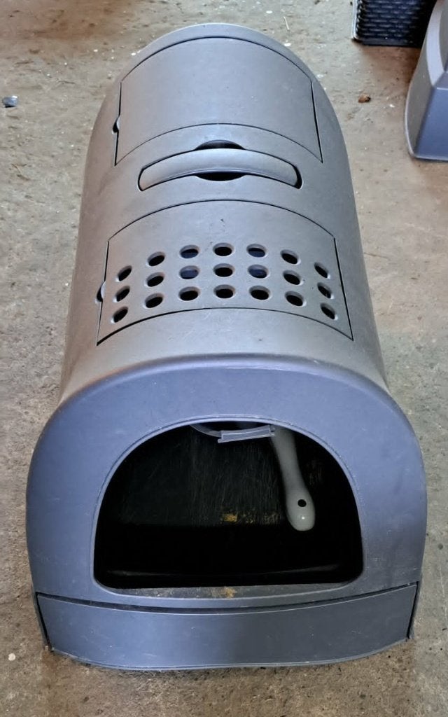 2 kattenbakken, Enlèvement, Utilisé, Ouvert