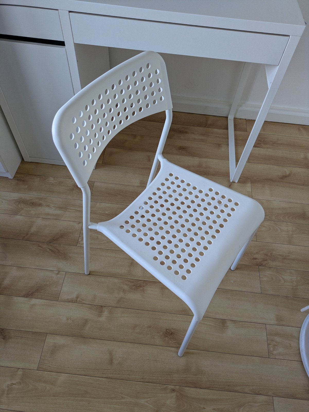 chaise, Maison & Meubles, Enlèvement ou Envoi, Utilisé, Blanc, Une