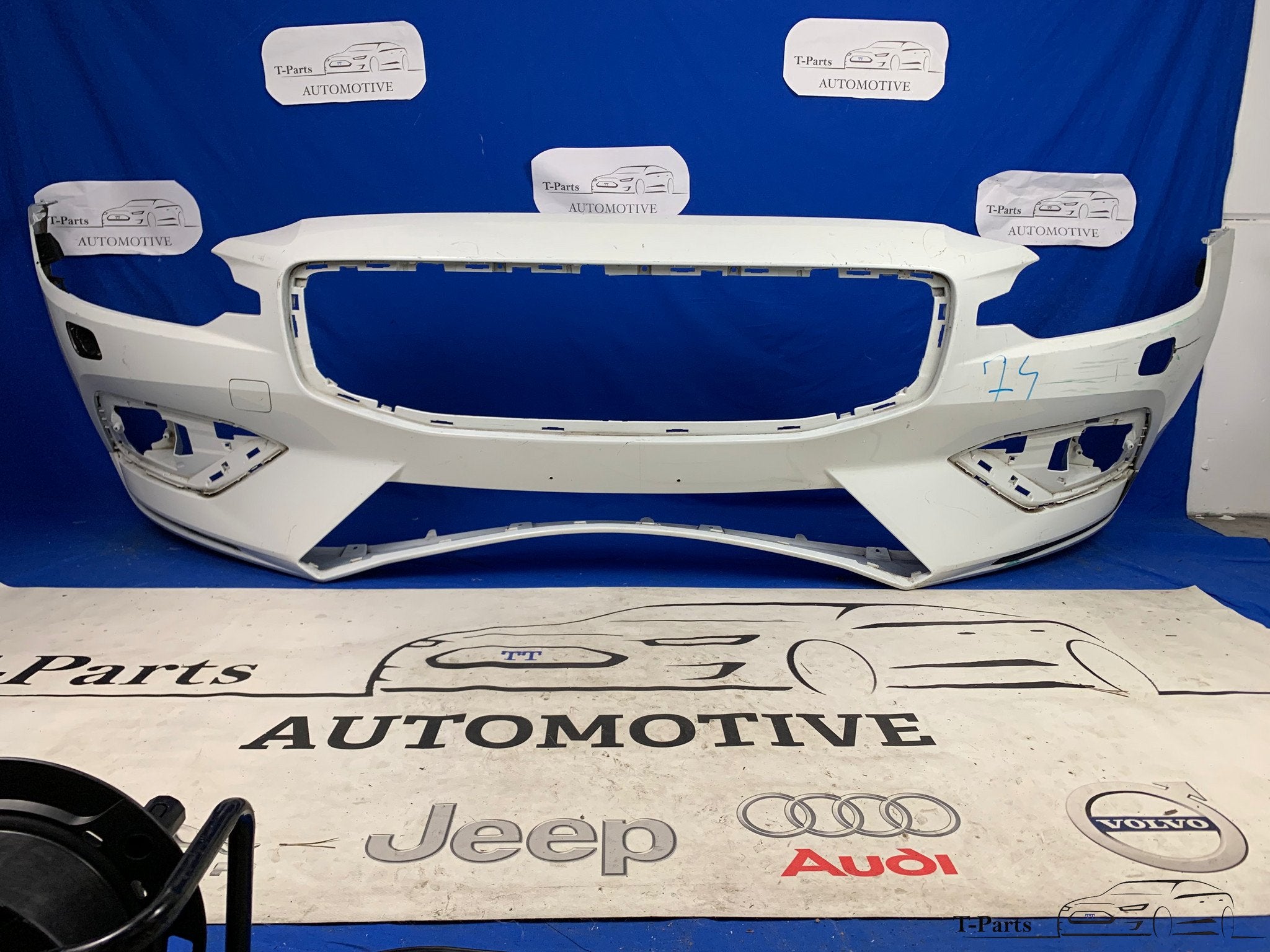 Volvo s60 V60 voorbumper origineel bumper, Auto-onderdelen, Info@fabrikant.eu, Volvo, Bumper, Fabrikantstraat 1
1000 AA  Amsterdam
