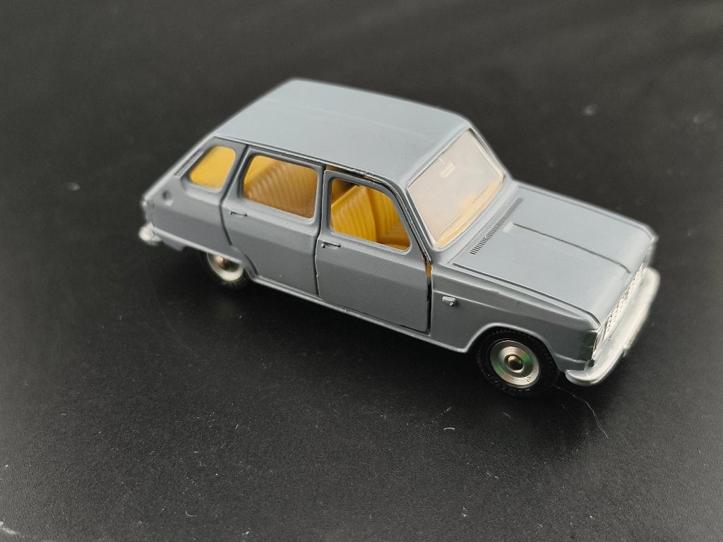 DINKY TOYS SPAIN RENAULT 6 REF 1453, Enlèvement ou Envoi, Comme neuf, Voiture, Dinky Toys
