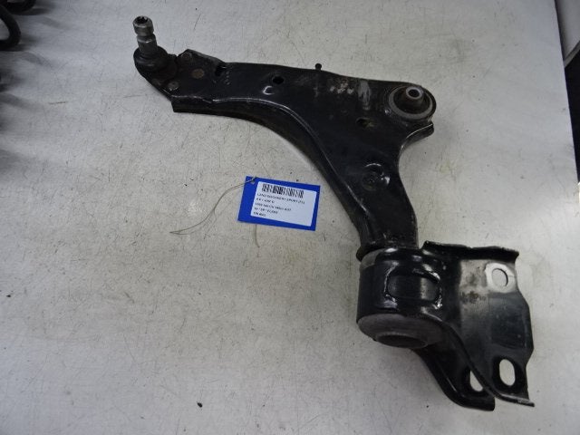 BRAS DE SUSPENSION AVANT GAUCHE (TRIANGLE), Campus Kronberg 7
61476  Kronberg im Taunus, DE, Land Rover, Utilisé, Jaguar Land Rover Deutschland GmbH