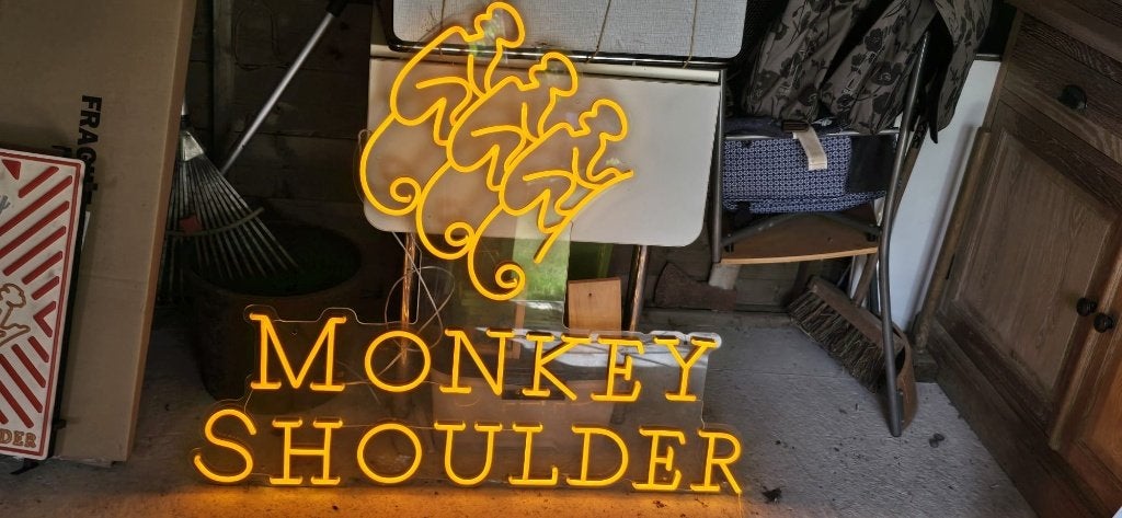 reclame verlichting Monkey shoulder, Ophalen of Verzenden, Nieuw, Lichtbak of (neon) lamp