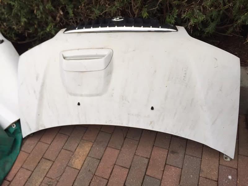 Capot Hyundai H1, Enlèvement, Hyundai, Capot moteur