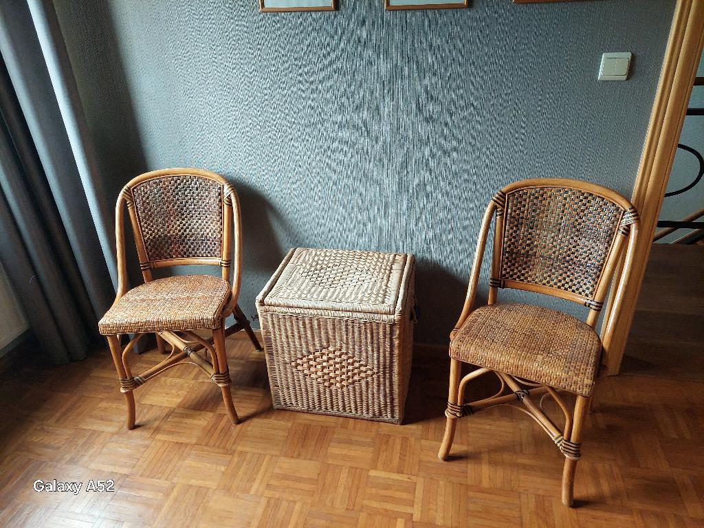 2 eetkamer- of verandastoelen in gebogen hout en rotan, Ophalen, Twee, Bruin, Bistrostoel