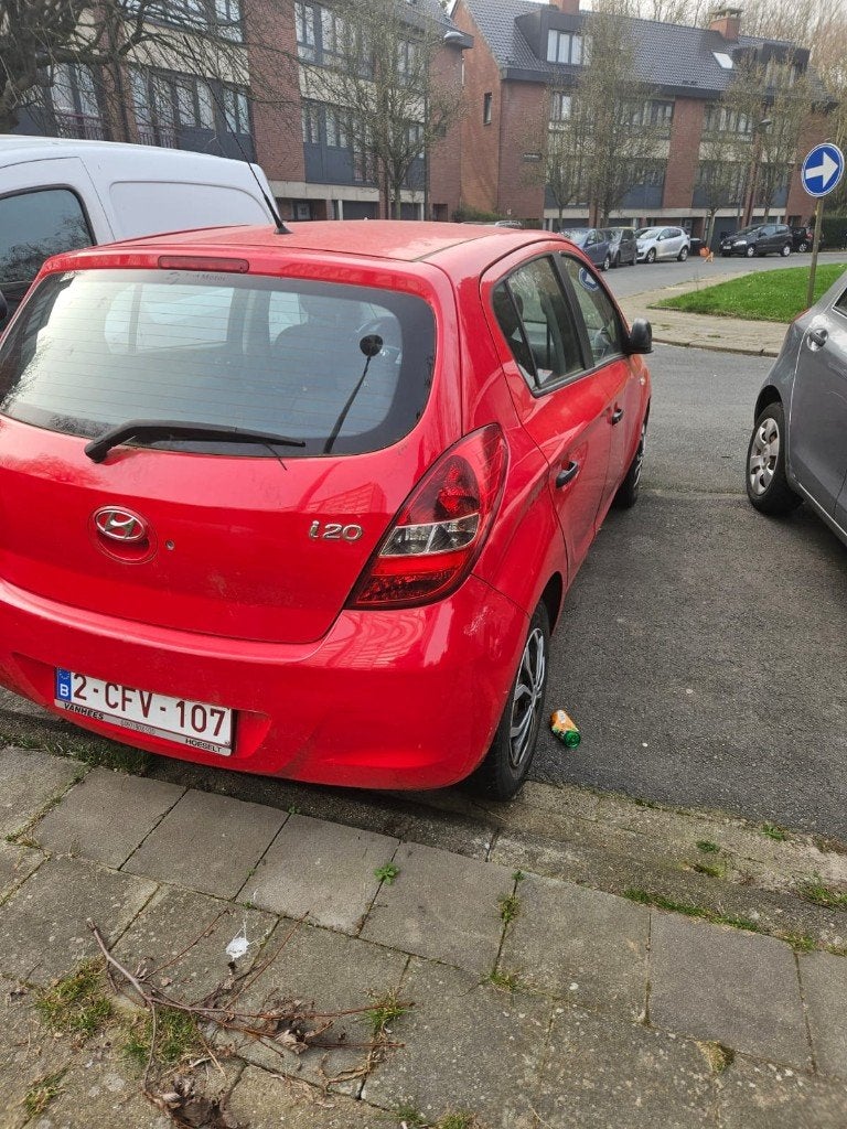 hyundai, Autos, Hyundai, Rouge, Euro 5, Achat, Boîte manuelle