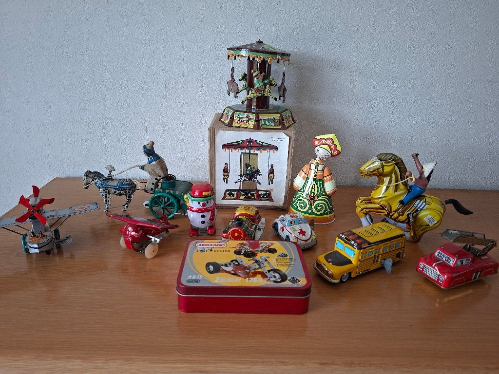 Collection en liquidation de LOT TIN TOY, Antiquités & Art, Enlèvement ou Envoi