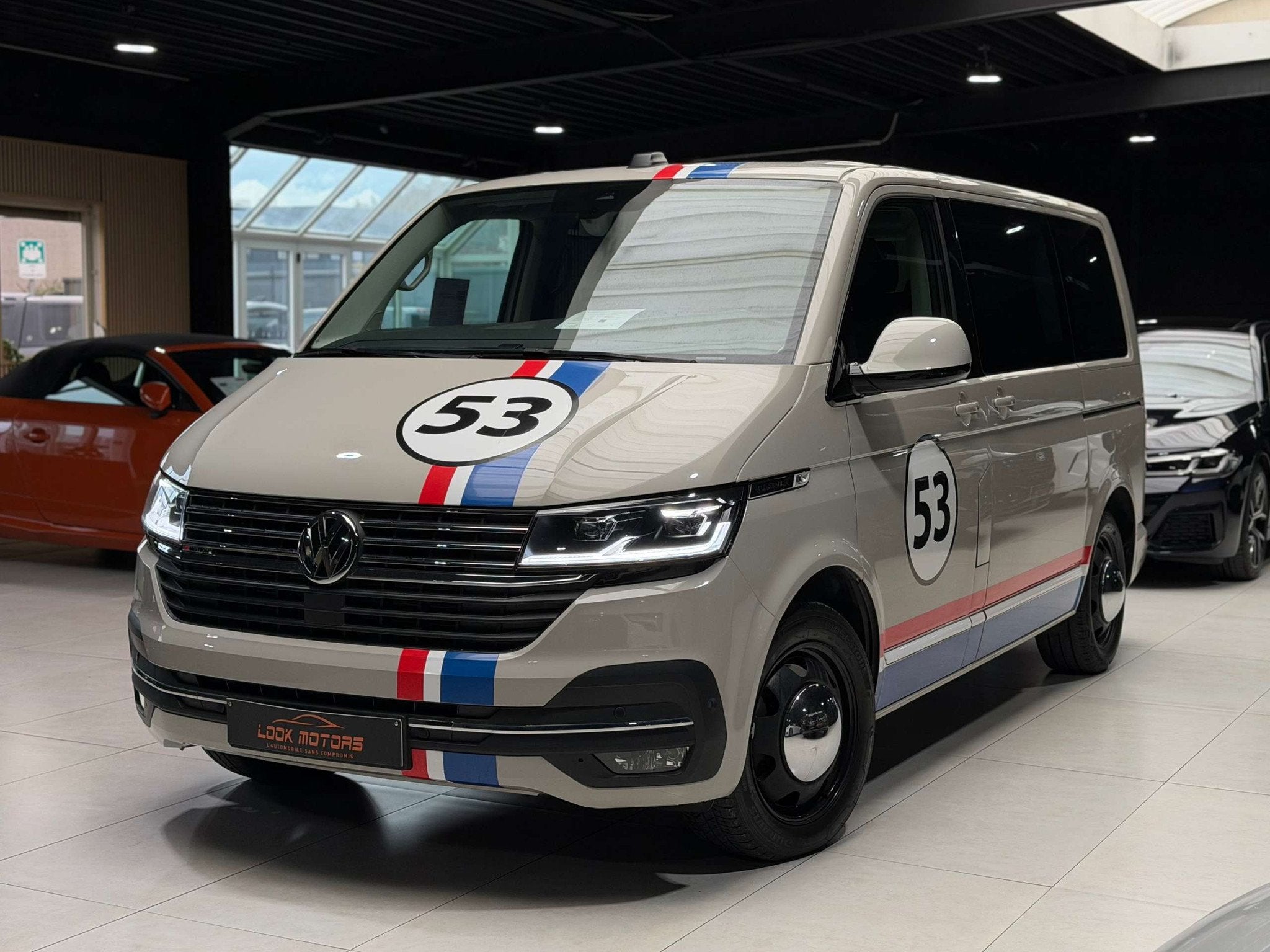 Volkswagen T6.1 Multivan 2.0 TDi 4Motion Highline DSG 7 PLAC, Auto's, Volkswagen, Automaat, Gebruikt, 4 cilinders, 7 zetels