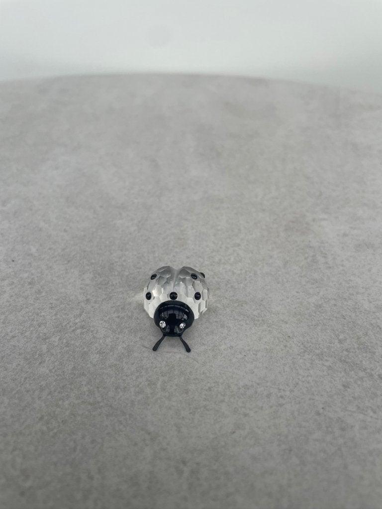Swarovski Lieveheersbeestje 190858 met doos & certificaat, Verzamelen, Ophalen, Gebruikt, Figuurtje