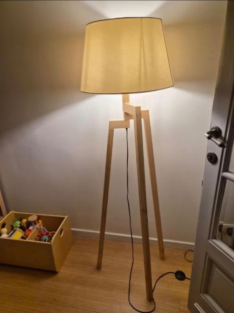 Mooie staanlamp, Huis en Inrichting, Ophalen, Zo goed als nieuw, Scandinavisch modern, 150 tot 200 cm